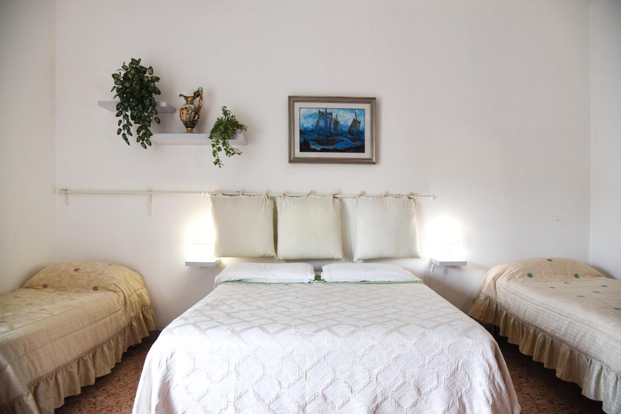 Katospedi House Apartment Lecce Bagian luar foto