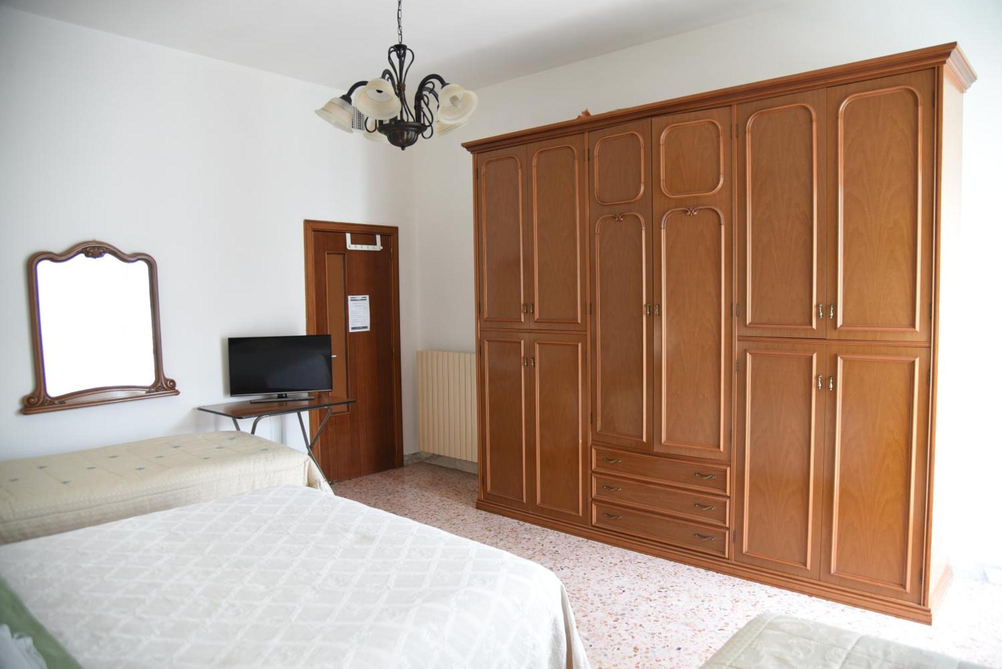 Katospedi House Apartment Lecce Bagian luar foto